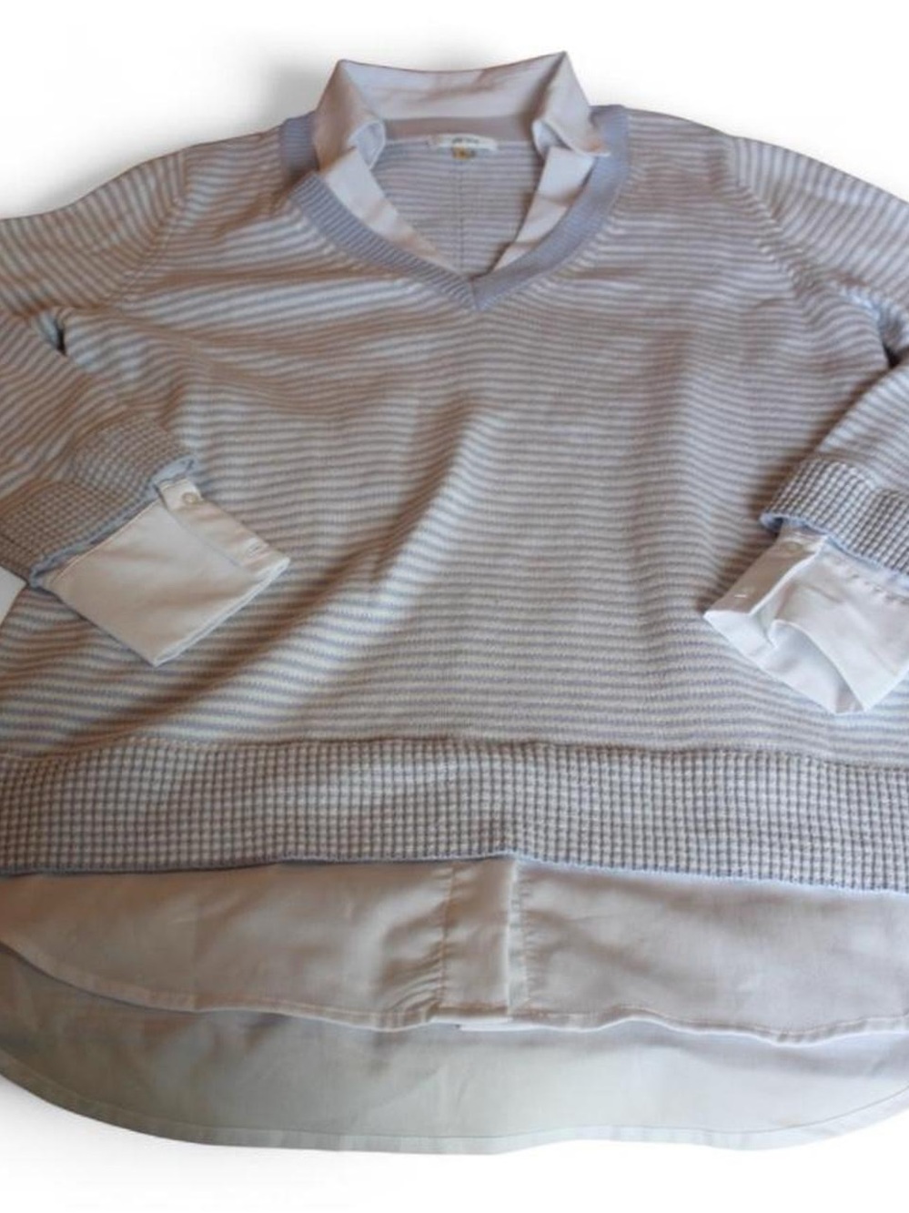 Tyler böe Gray Striped V-Neck shirt Sweater